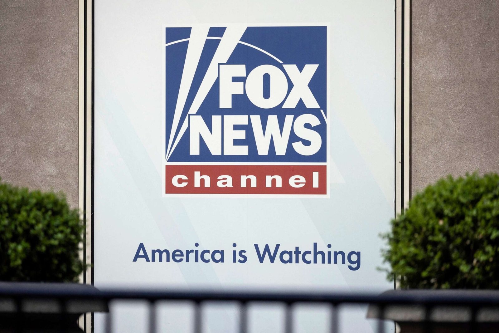 SMARTMATIC ALIGA THAT Fox News destroyed text messages in the case of 2020 elections while Fox wins new documents